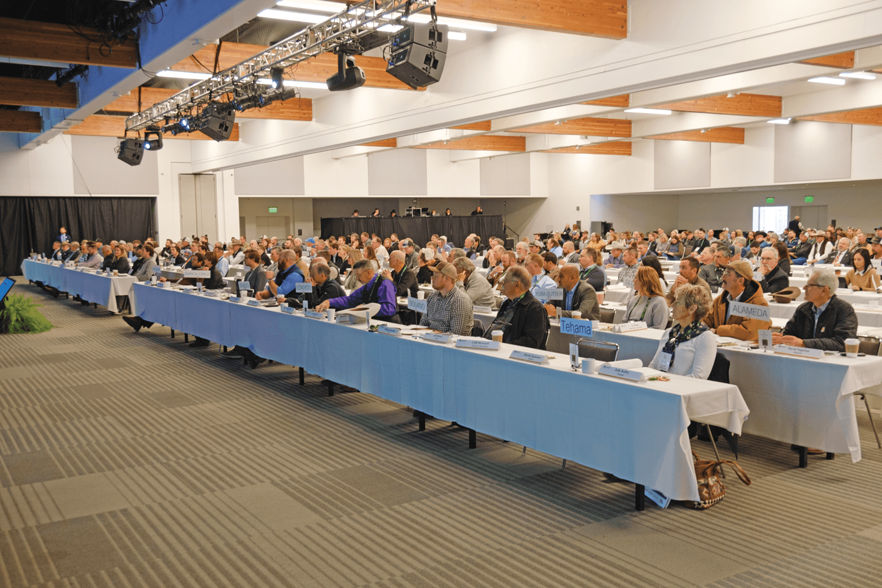 California Farm Bureau delegates approve policies