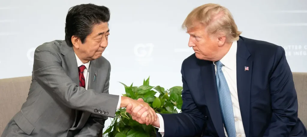 President Donald Trump met with Japanese Prime Minister Shinzo Abe in a Pull-Aside meeting at the Centre de Congrйs Bellevue Sunday