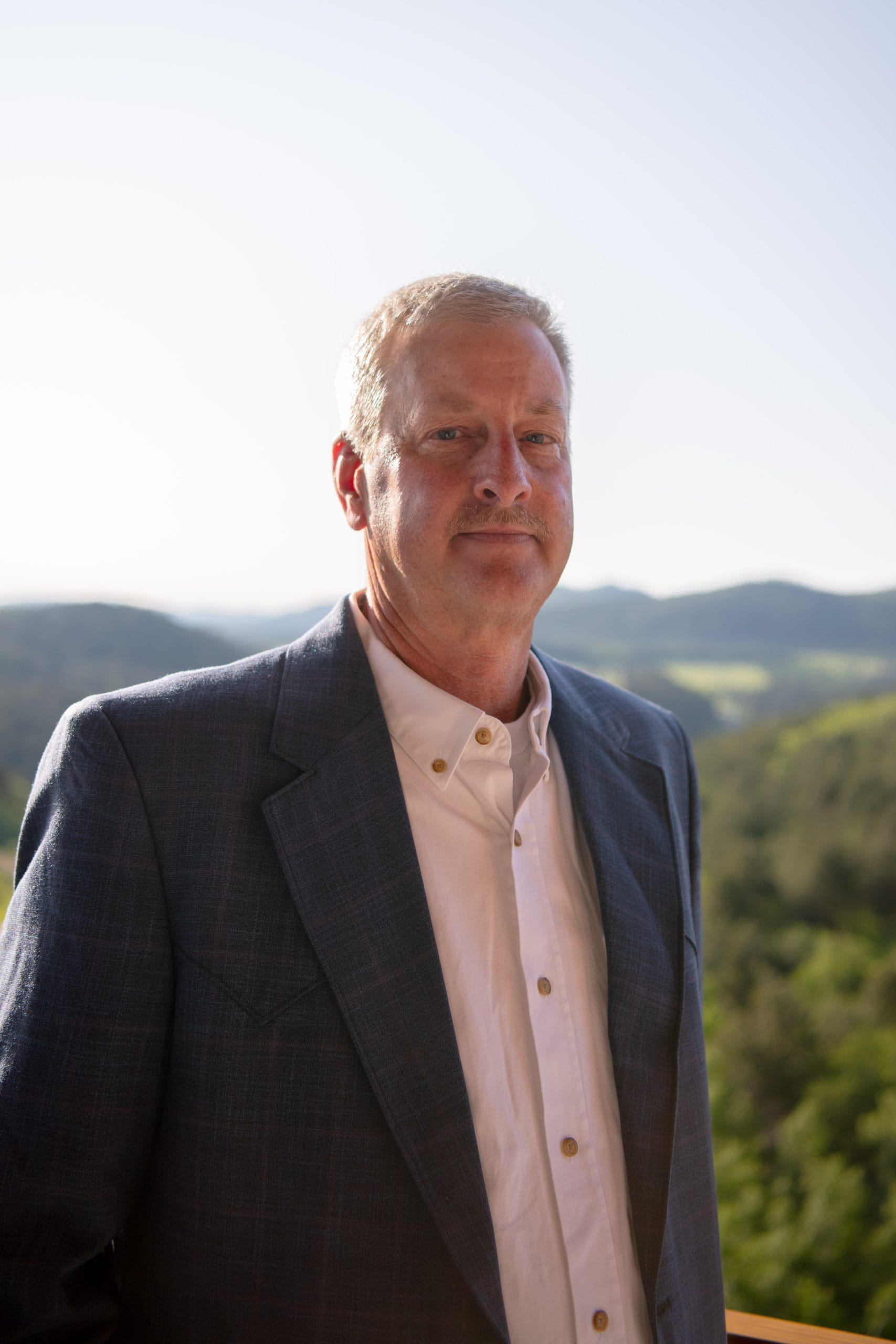 The Viewpoint with Dave Hyde