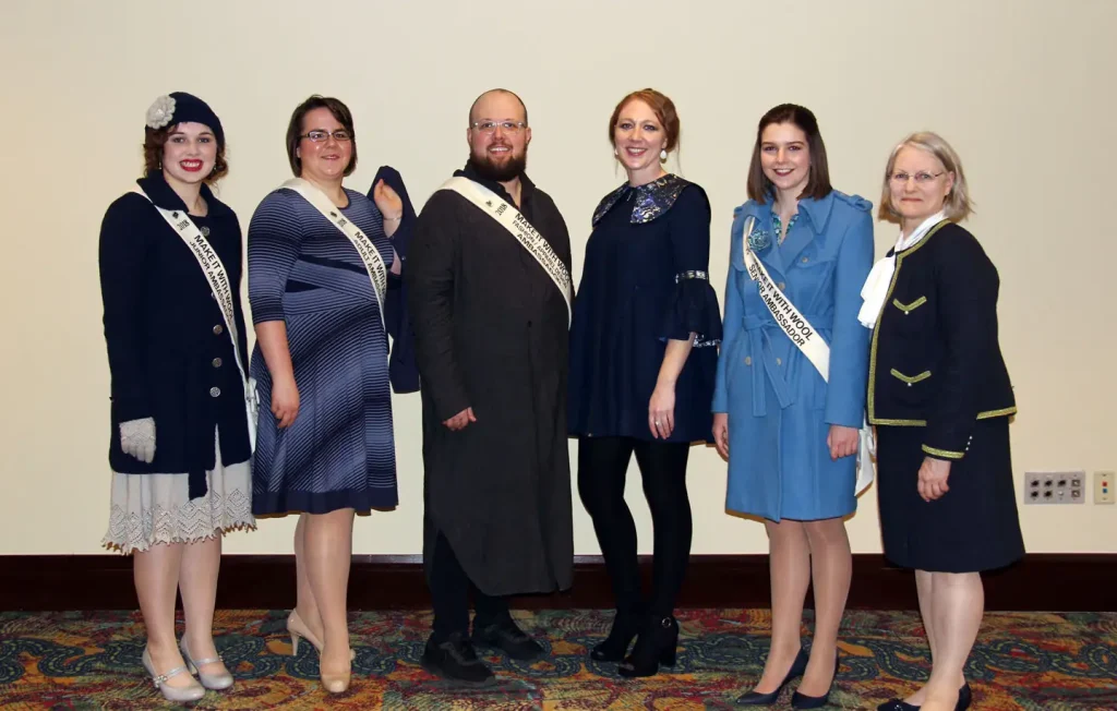 Pictured (from left to right) are Junior Ambassador Holley Schwartz of Wisconsin