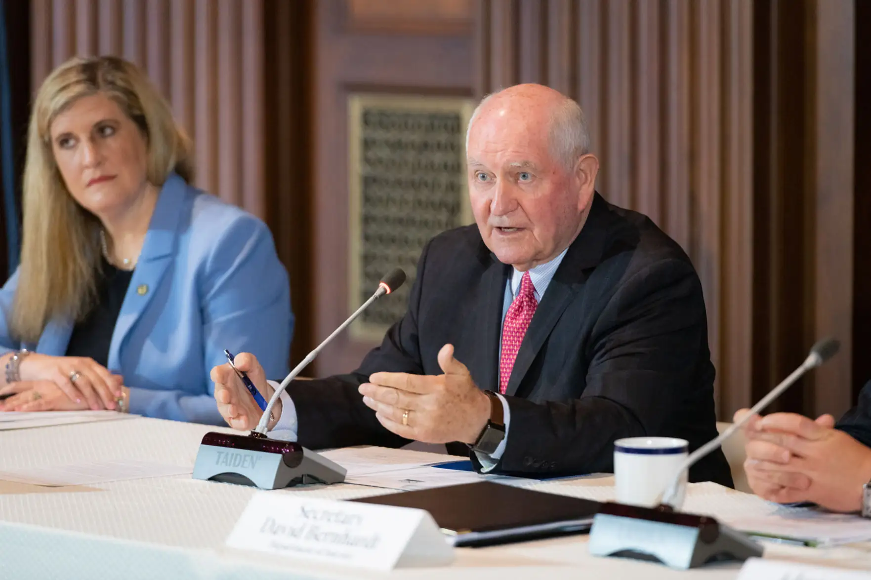 Senators want Perdue out of EPA decisions