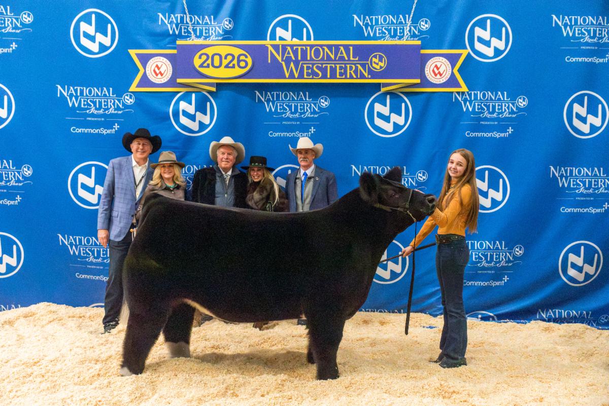 Record-breaking bids change the lives of youth in ag