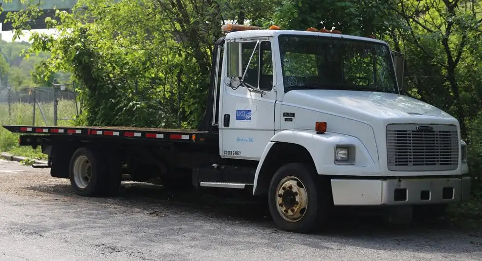 Freightliner medium duty truck